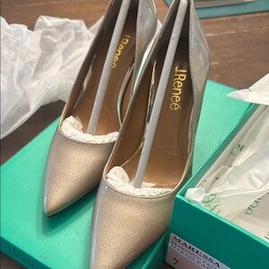 J.Renee Women's Pearlized Patent  Heels